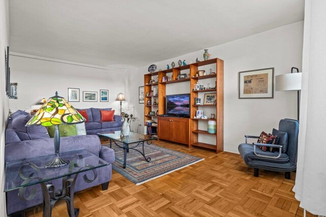 Listing photo 3 for 5500 Fieldston Rd Unit 5Cc, New York City NY 10471