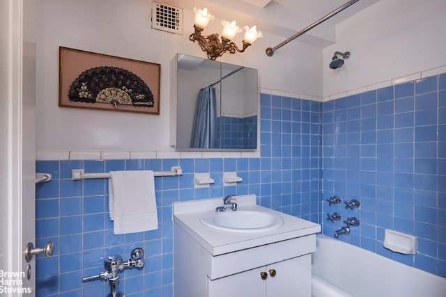 Listing photo 2 for 25 W 54th St Unit 6Feh, New York City NY 10019