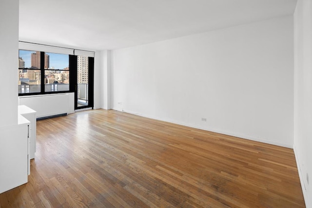 Listing photo 3 for 301 E 87th St Unit 18-A, New York City NY 10128