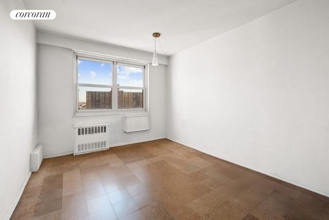 Listing photo 2 for 2925 W 5th St Unit 18G, New York City NY 11224