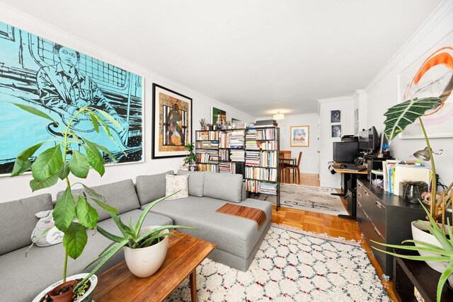 Listing photo 2 for 166 E 35th St Unit 6-G, New York City NY 10016