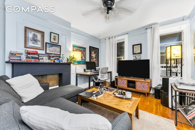 Listing photo 2 for 397 Douglass St, New York City NY 11217