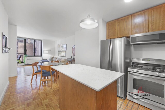 Listing photo 3 for 1991 Broadway Unit 4-A, New York City NY 10023