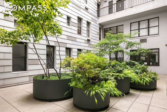 3 Hanover Sq Unit 22A, New York City, NY 10004 - view of patio