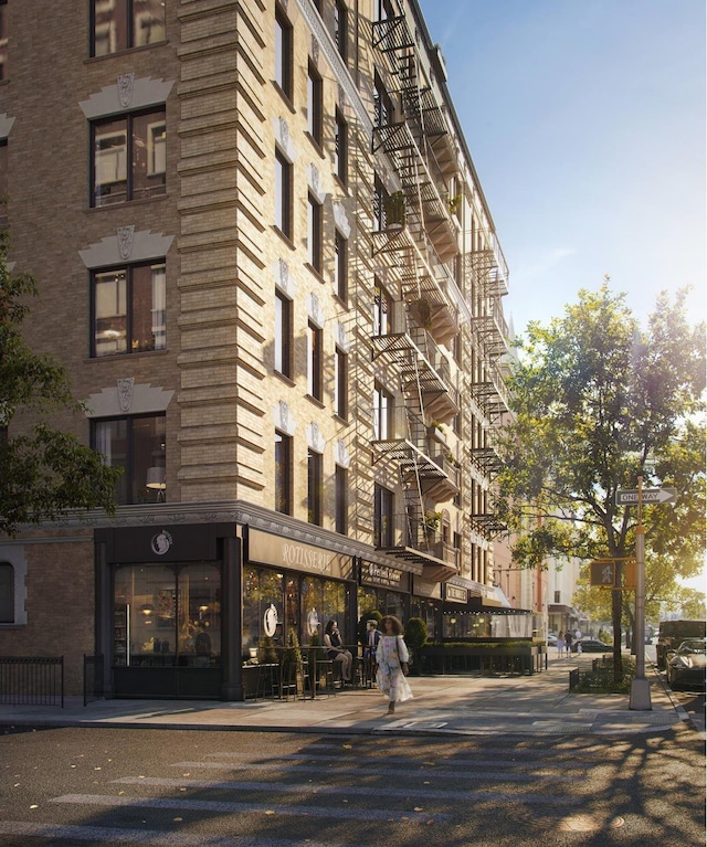 370 Lenox Ave Unit Ph8, New York City, NY 10027 - view of apartment building / complex