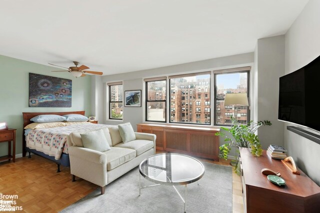 Listing photo 3 for 345 E 52nd St Unit 9B, New York City NY 10022