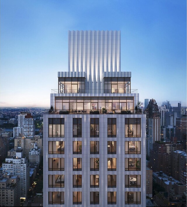 201 E 74th St Unit 2A, New York City, NY 10021 - view of city