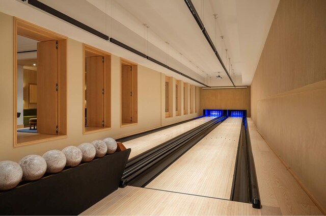 30 Front St Unit 28B, New York City, NY 11201 - rec room with bowling