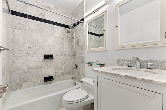 Listing photo 3 for 62 W 62nd St Unit 25-A, New York City NY 10023