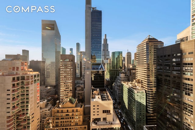 465 Park Ave Unit 34E, New York City, NY 10022 - view of city skyline
