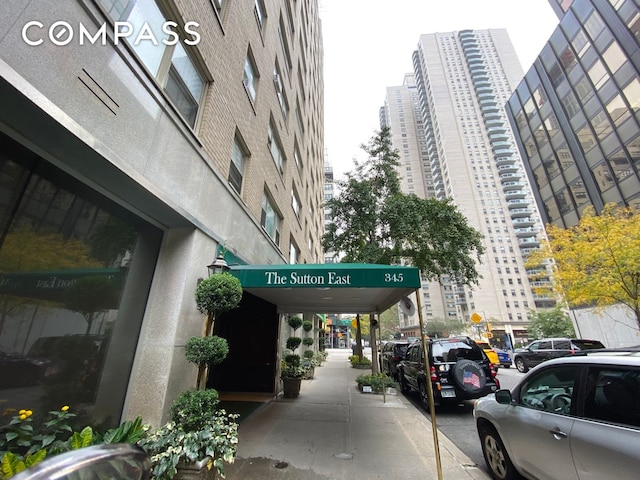 345 E 56th St Unit 11C, New York City, NY 10022 - view of building exterior