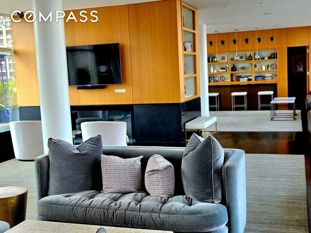 200 E 66th St Unit D1203, New York City, NY 10065 - view of living room