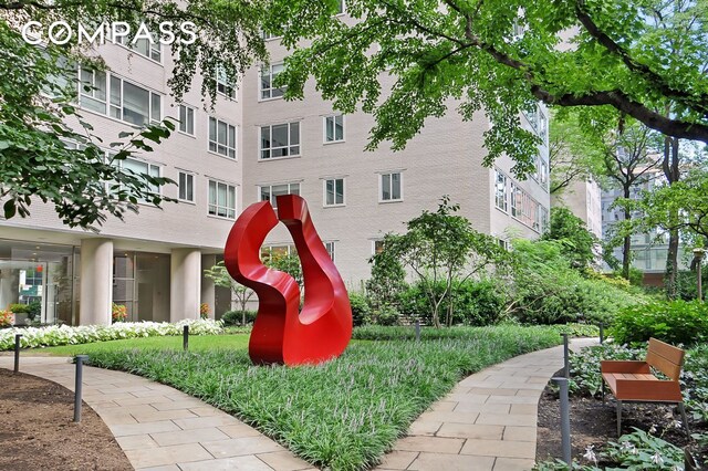 200 E 66th St Unit D1203, New York City, NY 10065 - view of property's community