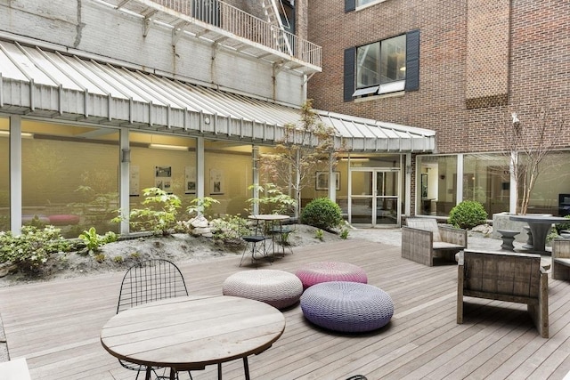 deck featuring outdoor dining space