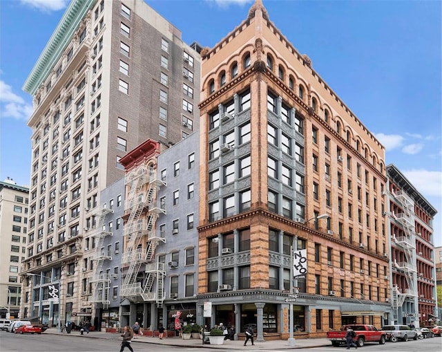 250 Mercer St Unit B603, New York City, NY 10012 - view of apartment building / complex