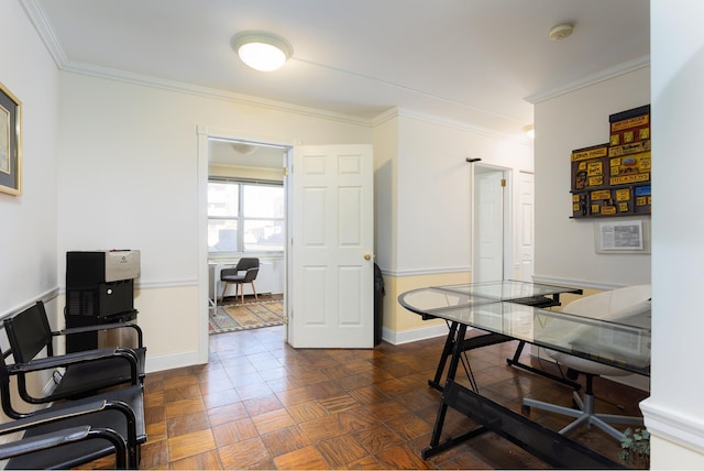 135 Ocean Pkwy Unit 1U, New York City, NY 11218 - dining room featuring crown molding and baseboards
