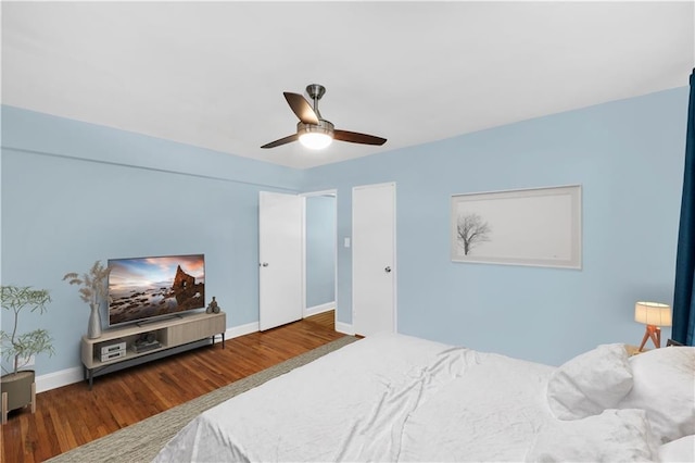 221 Mcdonald Ave Unit P3, New York City, NY 11218 - bedroom with wood finished floors and ceiling fan