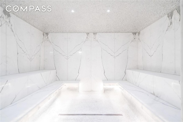 50 W St Unit 14B, New York City, NY 10006 - detailed view of recessed lighting