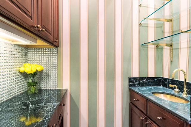 850 Park Ave Unit 1Dr, New York City, NY 10075 - bathroom featuring vanity and backsplash