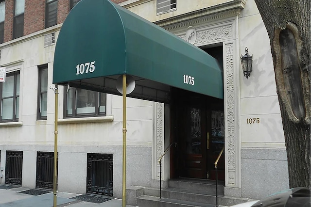 1075 Park Ave Unit 3D, New York City, NY 10128 - view of doorway to property