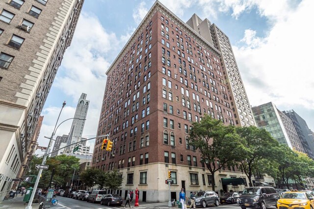 1075 Park Ave Unit 3D, New York City, NY 10128 - view of property with a view of city
