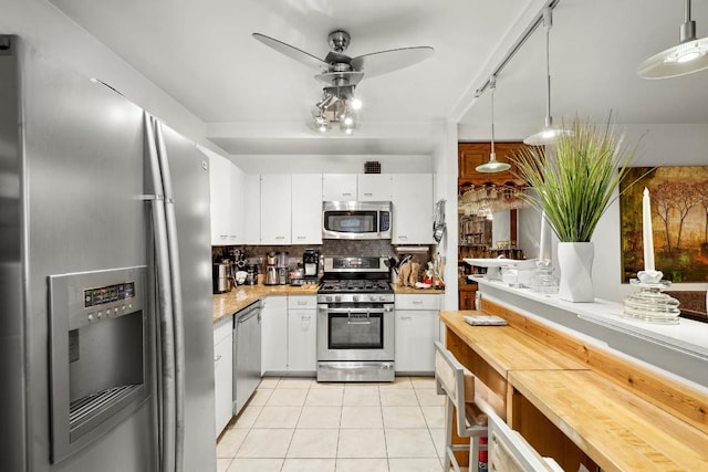 Listing photo 3 for 301 E 52nd St Unit 3C, New York City NY 10022