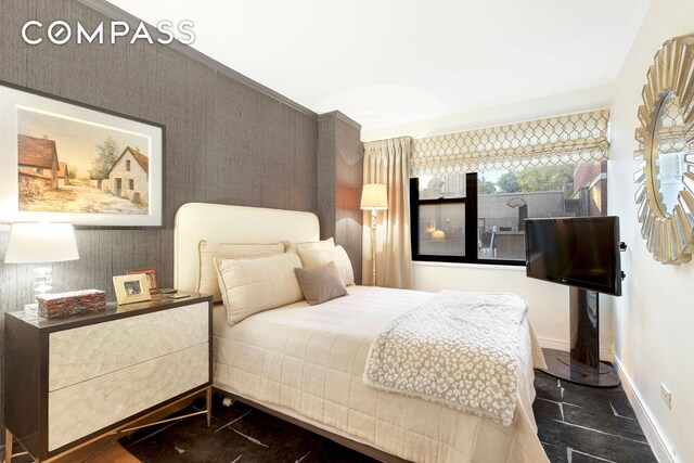 Listing photo 3 for 165 W 66th St Unit 2S, New York City NY 10023