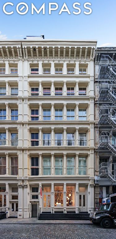 view of building exterior