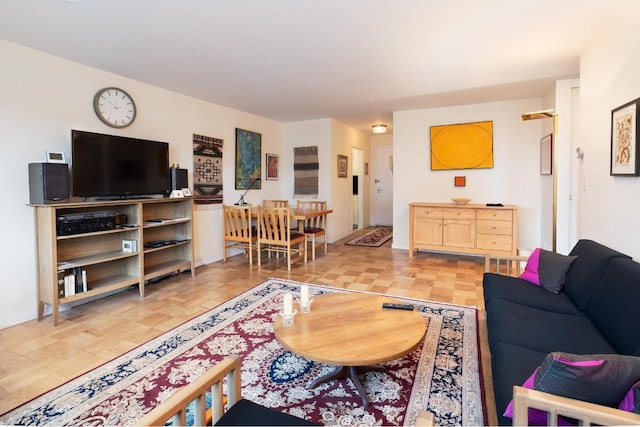 Listing photo 3 for 150 W End Ave Unit 26G, New York City NY 10023