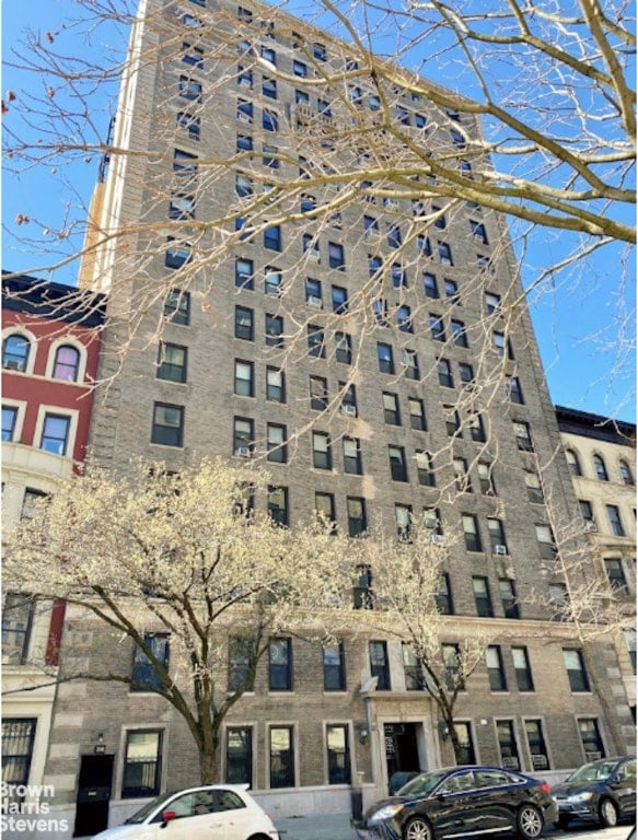 view of building exterior