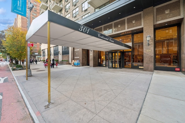 301 E 79th St Unit 5P, New York City, NY 10075 - view of exterior entry