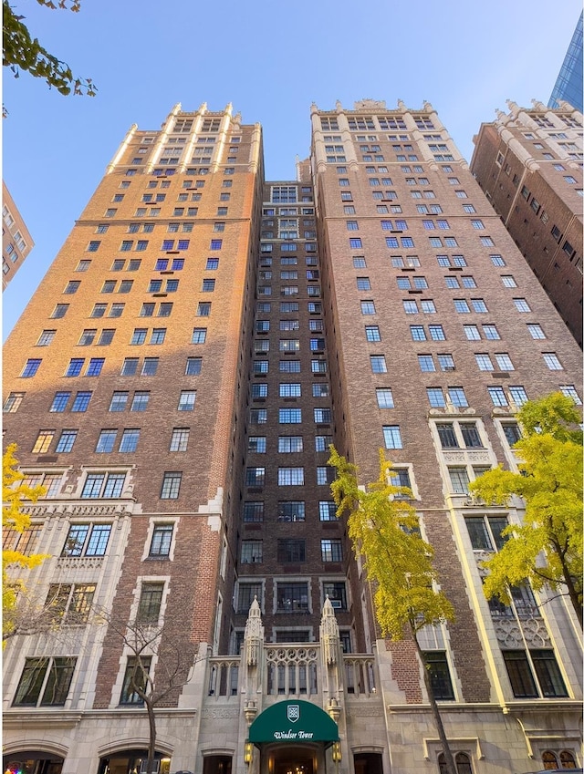 5 Tudor City Place Penthouse7, New York City, NY 10017 - view of apartment building / complex