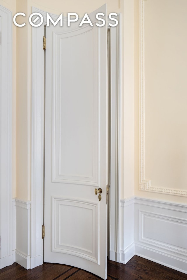 details with hardwood / wood-style floors