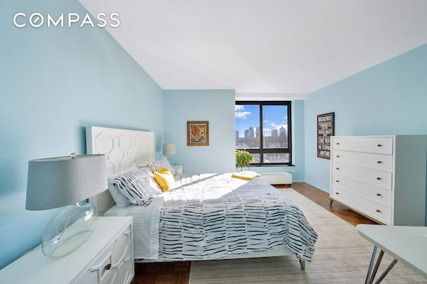 bedroom featuring hardwood / wood-style floors