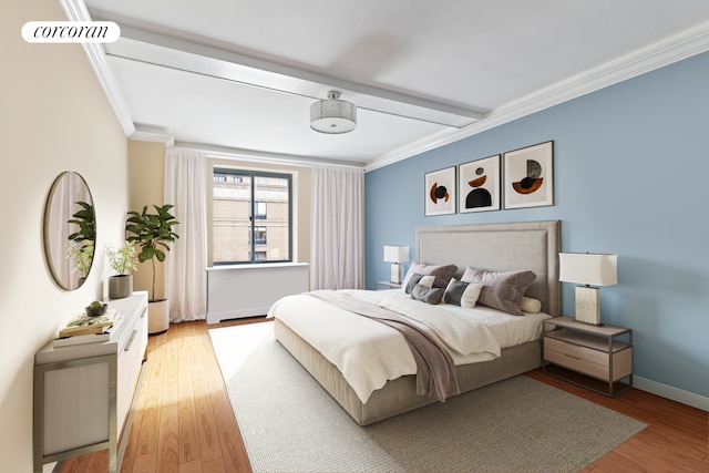 300 Rector Pl Unit 8Lm, New York City, NY 10280 - bedroom with ornamental molding, light wood finished floors, and baseboards