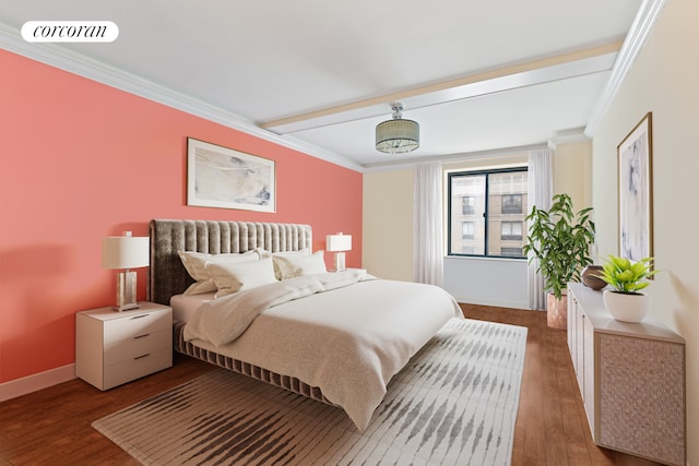 300 Rector Pl Unit 8Lm, New York City, NY 10280 - bedroom featuring wood finished floors, ornamental molding, and baseboards