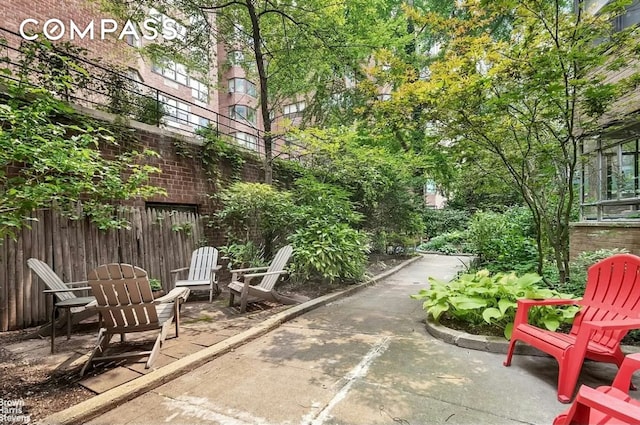 440 E 56th St Unit 8C, New York City, NY 10022 - view of patio