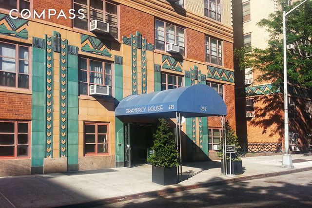 235 E 22nd St Unit 15U, New York City, NY 10010 - view of property with cooling unit