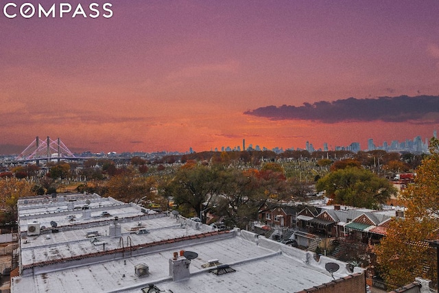 view of aerial view at dusk