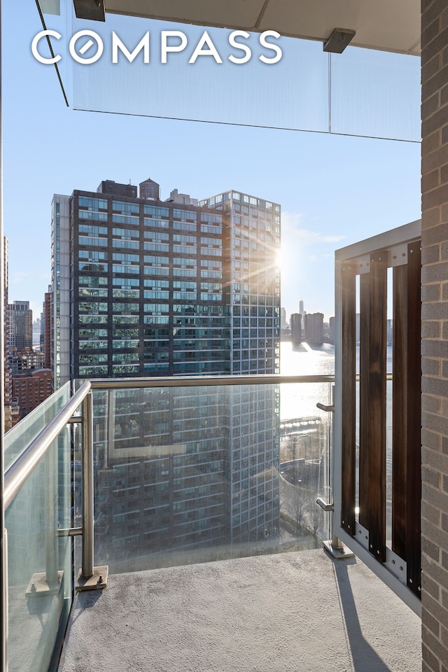 balcony featuring a city view