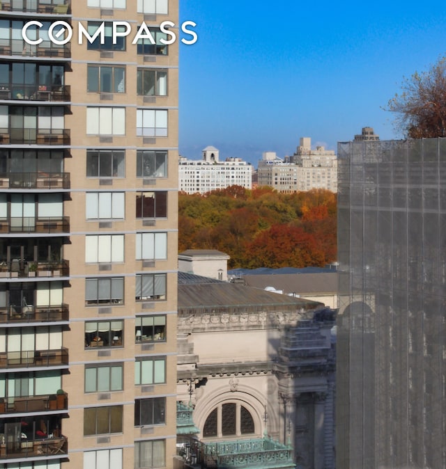 view of property featuring a city view