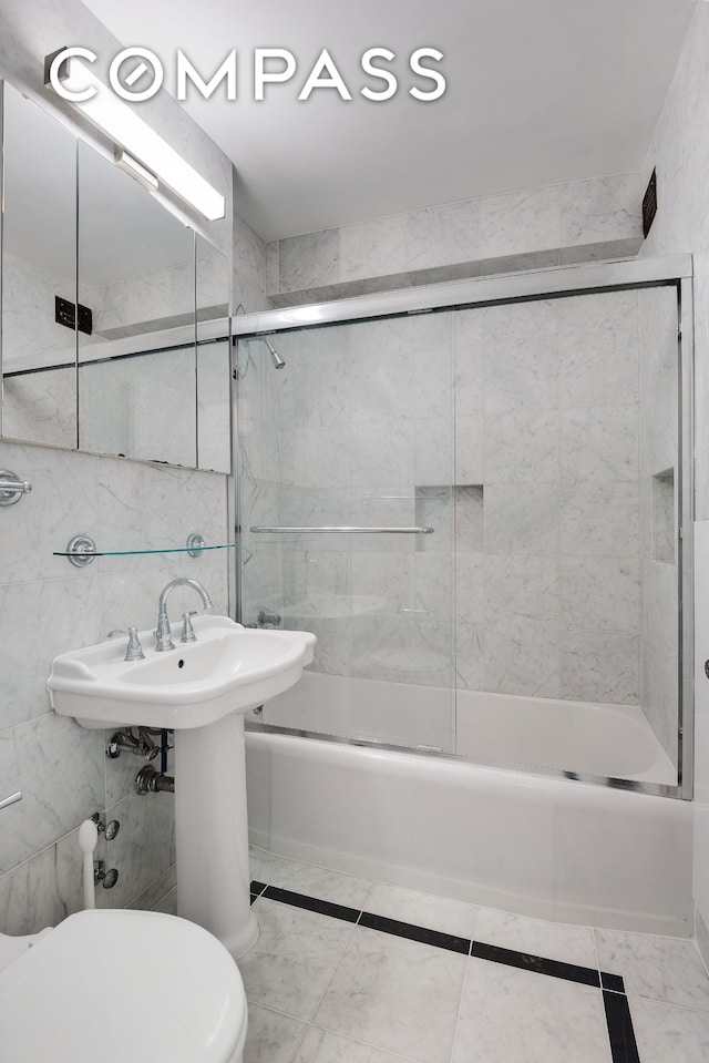 150 E 61st St Unit 5C, New York City, NY 10065 - full bathroom with toilet and enclosed tub / shower combo