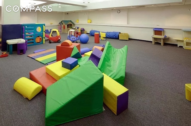 playroom with carpet floors