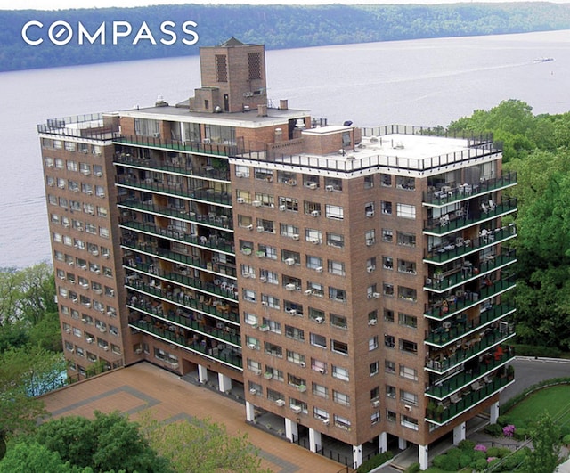 2727 Palisade Ave Unit 3H, New York City, NY 10463 - view of apartment building / complex with a water view