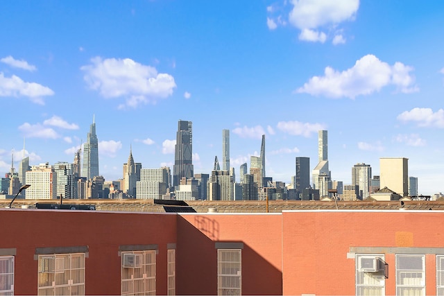 710 Metropolitan Ave Unit 5H, New York City, NY 11211 - skyline view