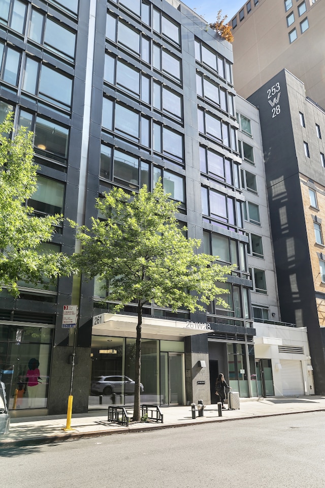 261 W 28th St Unit 3C, New York City, NY 10001 - view of property