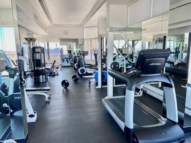 exercise room featuring visible vents