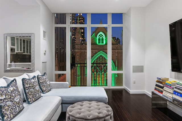 408 E 79th St Unit 7-Ad, New York City, NY 10075 - living area featuring hardwood / wood-style flooring and baseboards