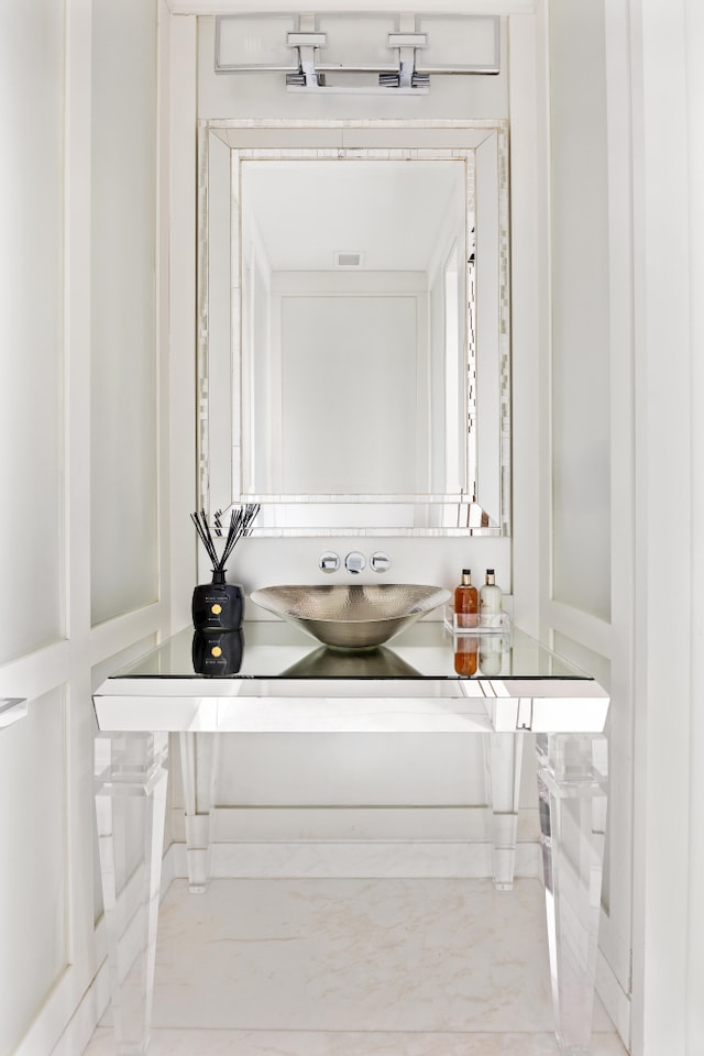 bathroom with vanity