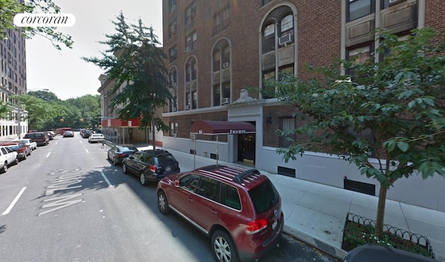 18 W 70th St Unit 8C, New York City, NY 10023 - view of asphalt road
